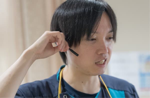 骨伝導型インカムでの情報共有